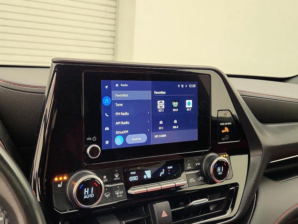 used 2023 Toyota Highlander car, priced at $38,998