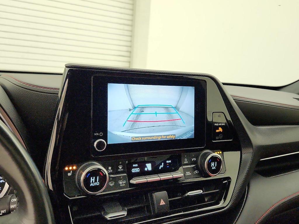 used 2023 Toyota Highlander car, priced at $38,998