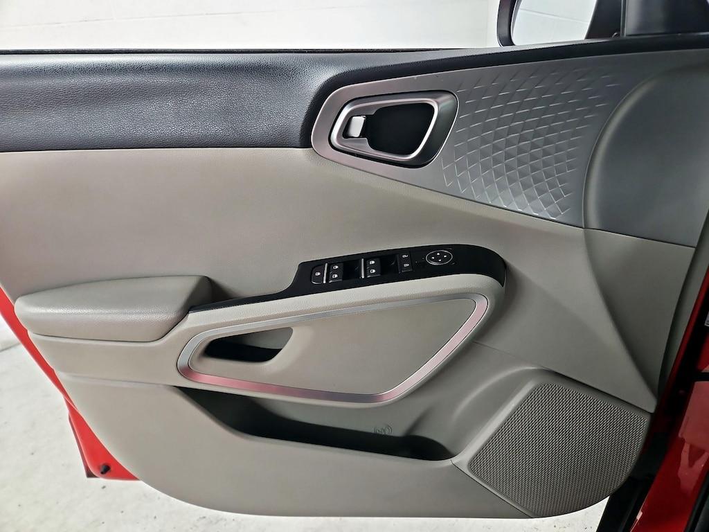 used 2022 Kia Soul car, priced at $13,998