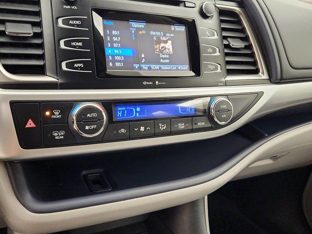 used 2015 Toyota Highlander car, priced at $25,998