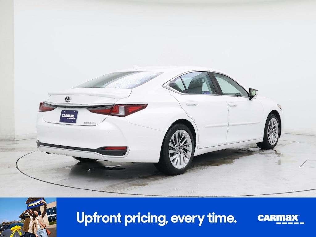 used 2023 Lexus ES 300h car, priced at $41,998