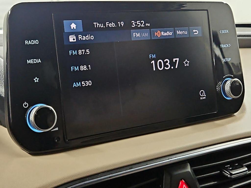 used 2023 Hyundai Santa Fe car, priced at $24,998