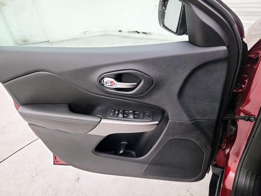 used 2019 Jeep Cherokee car, priced at $16,998