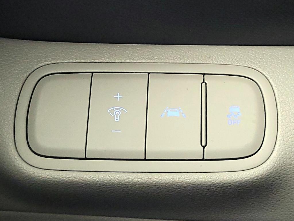 used 2022 Hyundai Venue car, priced at $19,998