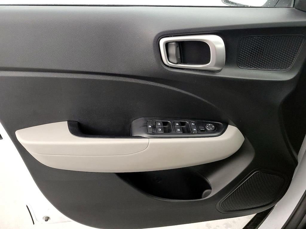 used 2022 Hyundai Venue car, priced at $19,998