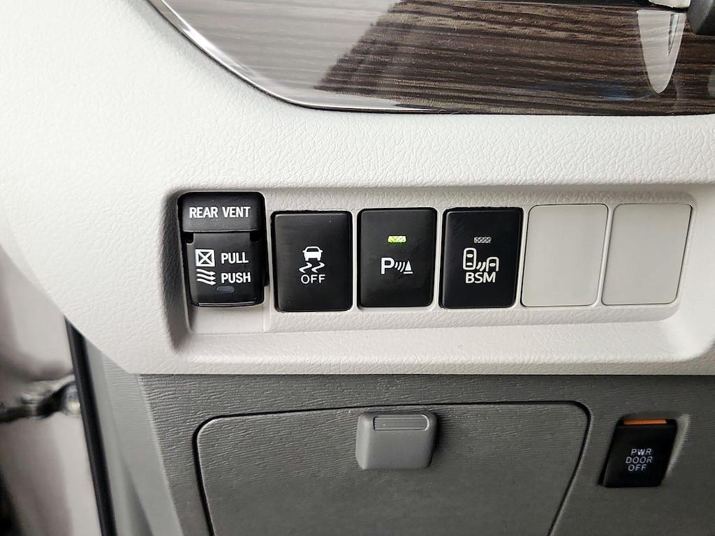 used 2015 Toyota Sienna car, priced at $28,998