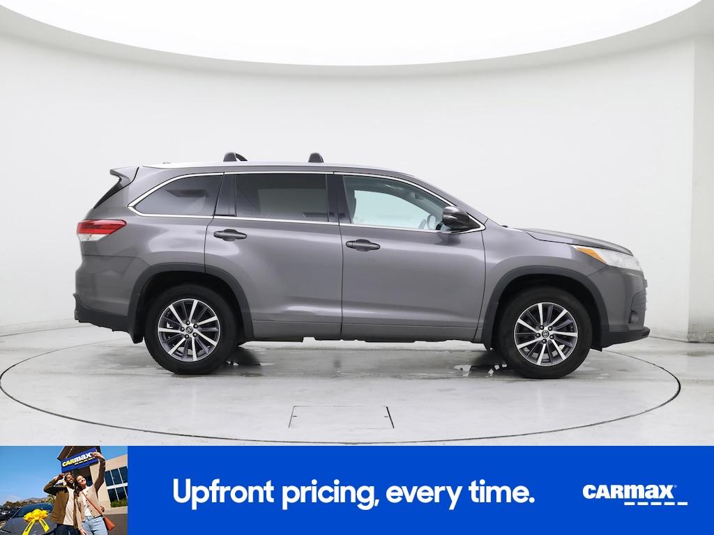 used 2017 Toyota Highlander car, priced at $26,998