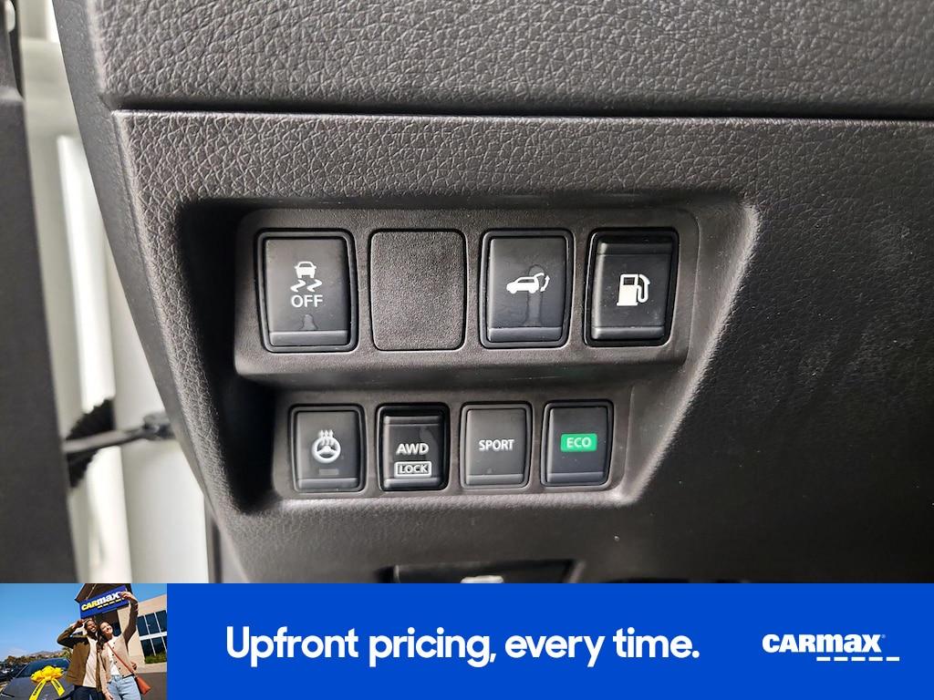 used 2018 Nissan Rogue car, priced at $17,998