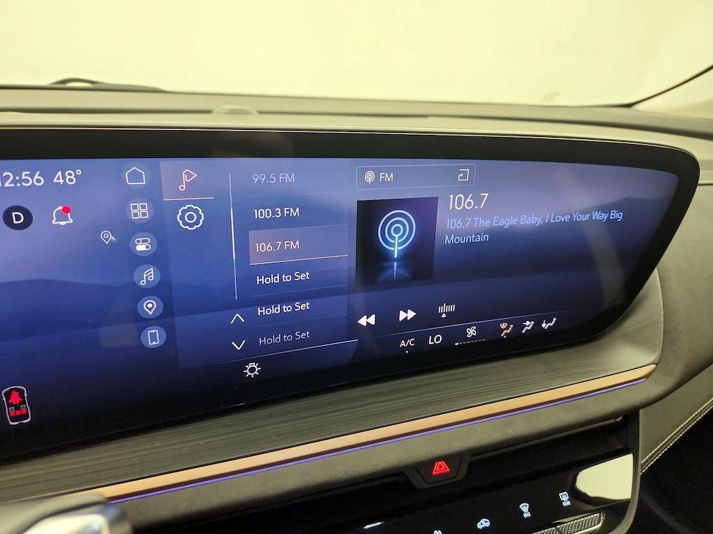 used 2025 Buick Envision car, priced at $29,998