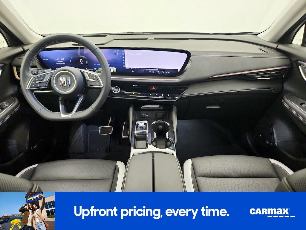 used 2025 Buick Envision car, priced at $29,998