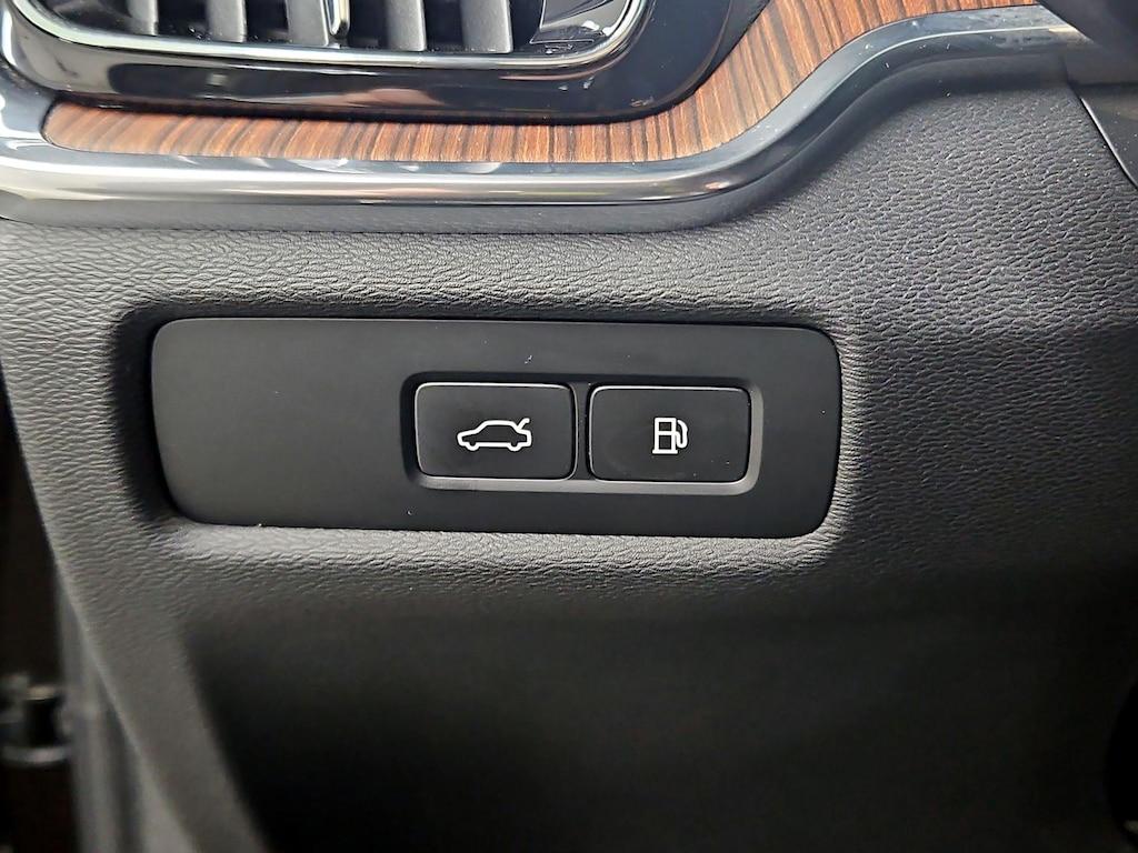 used 2023 Volvo S60 Recharge Plug-In Hybrid car, priced at $30,998