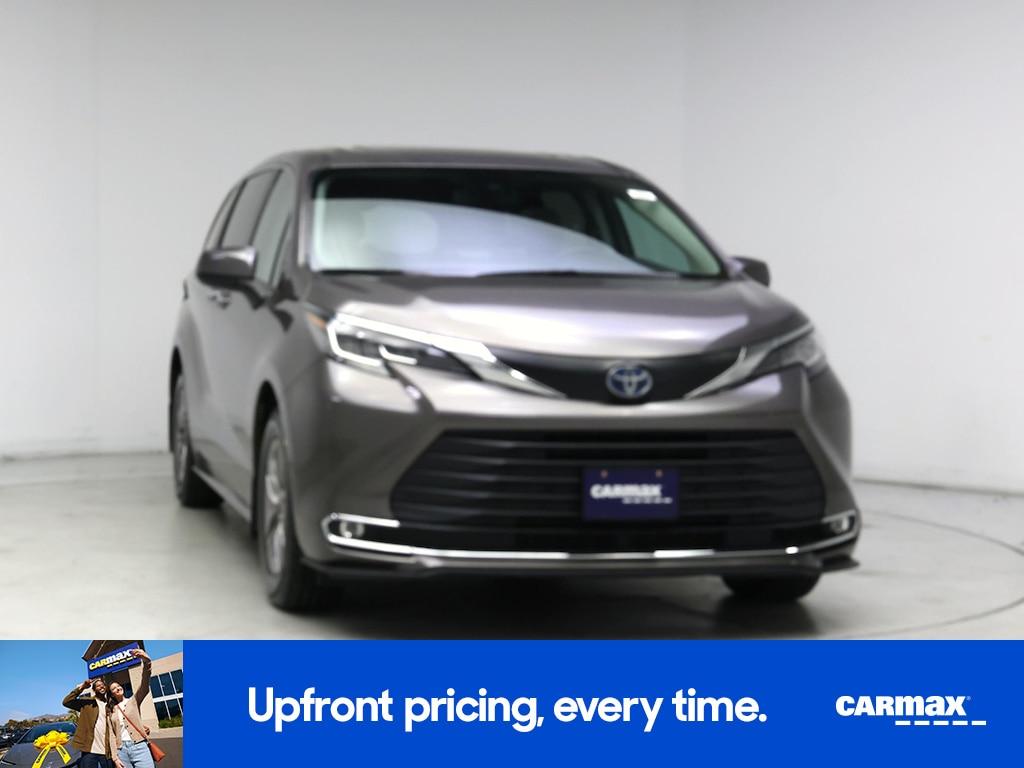used 2022 Toyota Sienna car, priced at $46,998