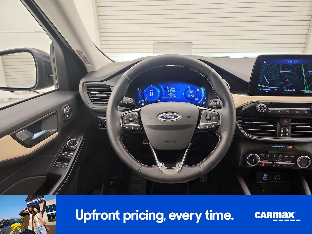 used 2022 Ford Escape car, priced at $25,998