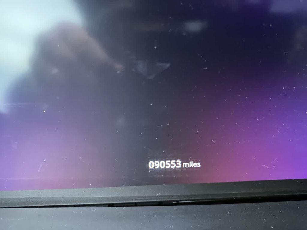 used 2018 Land Rover Discovery car, priced at $17,990