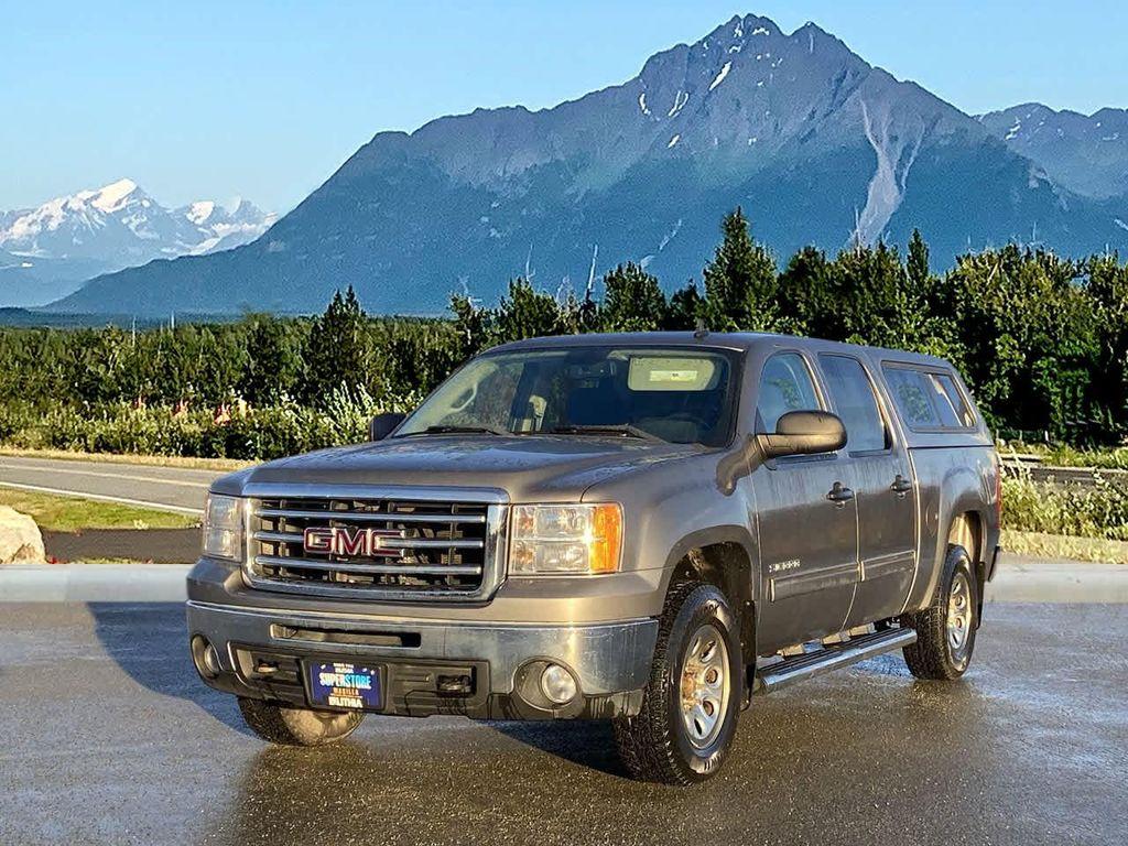 used 2013 GMC Sierra 1500 car, priced at $22,990