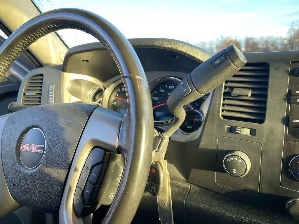 used 2013 GMC Sierra 1500 car, priced at $22,990