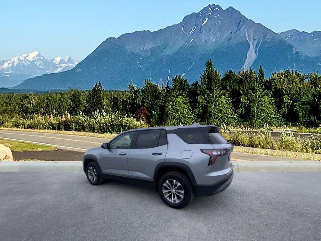 used 2025 Chevrolet Equinox car, priced at $29,990