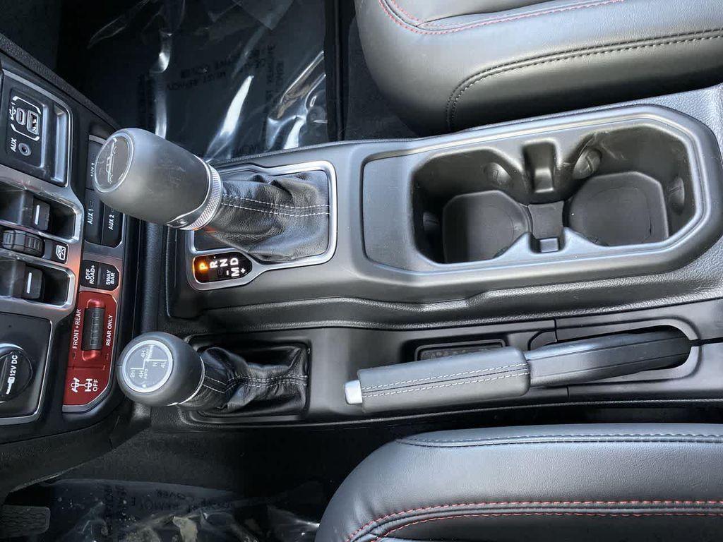 new 2026 Jeep Gladiator car, priced at $59,306