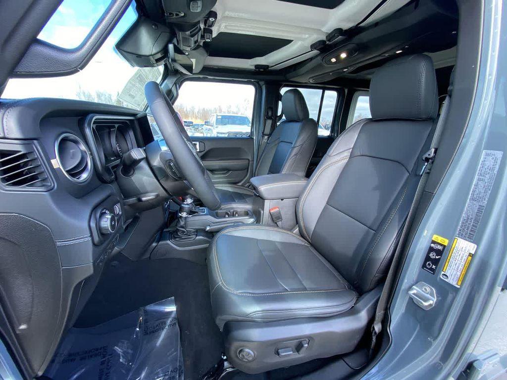 new 2026 Jeep Wrangler car, priced at $53,447