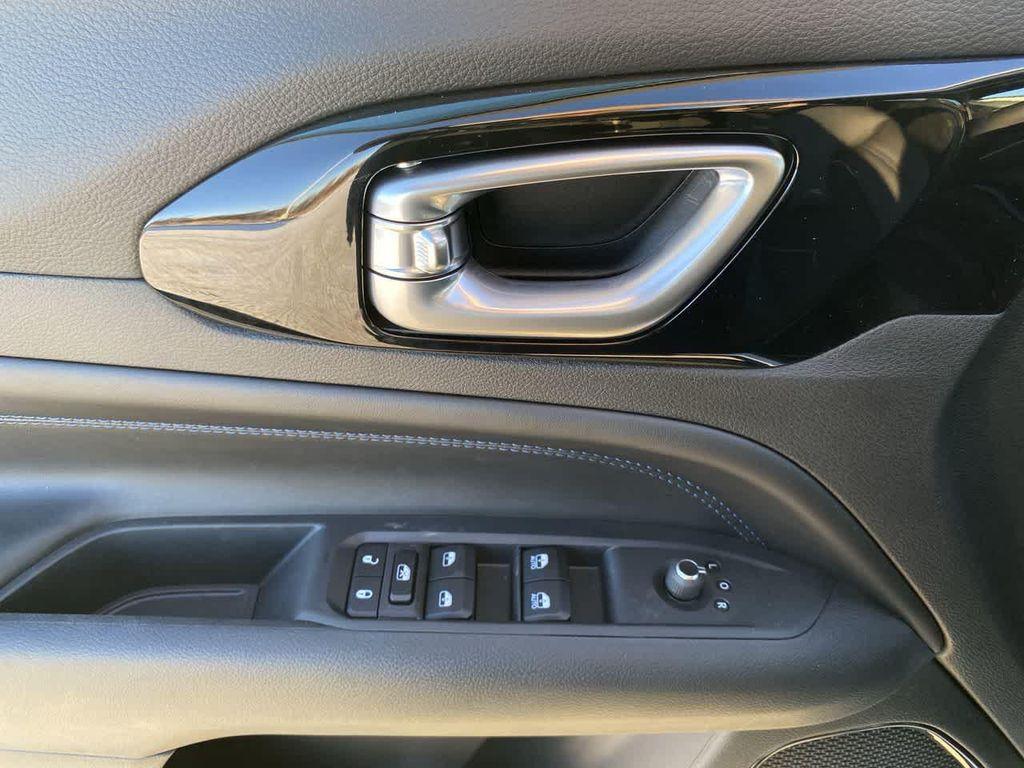 new 2026 Jeep Compass car, priced at $32,990