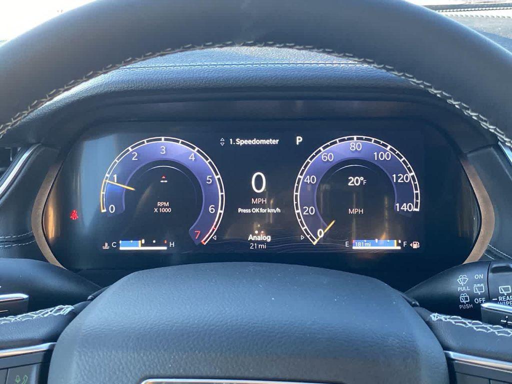 new 2025 Jeep Grand Cherokee car, priced at $47,501