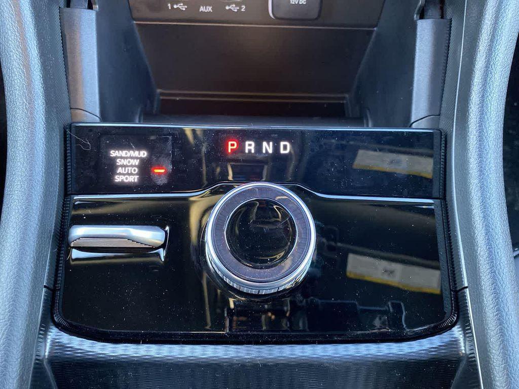 new 2025 Jeep Grand Cherokee car, priced at $47,501