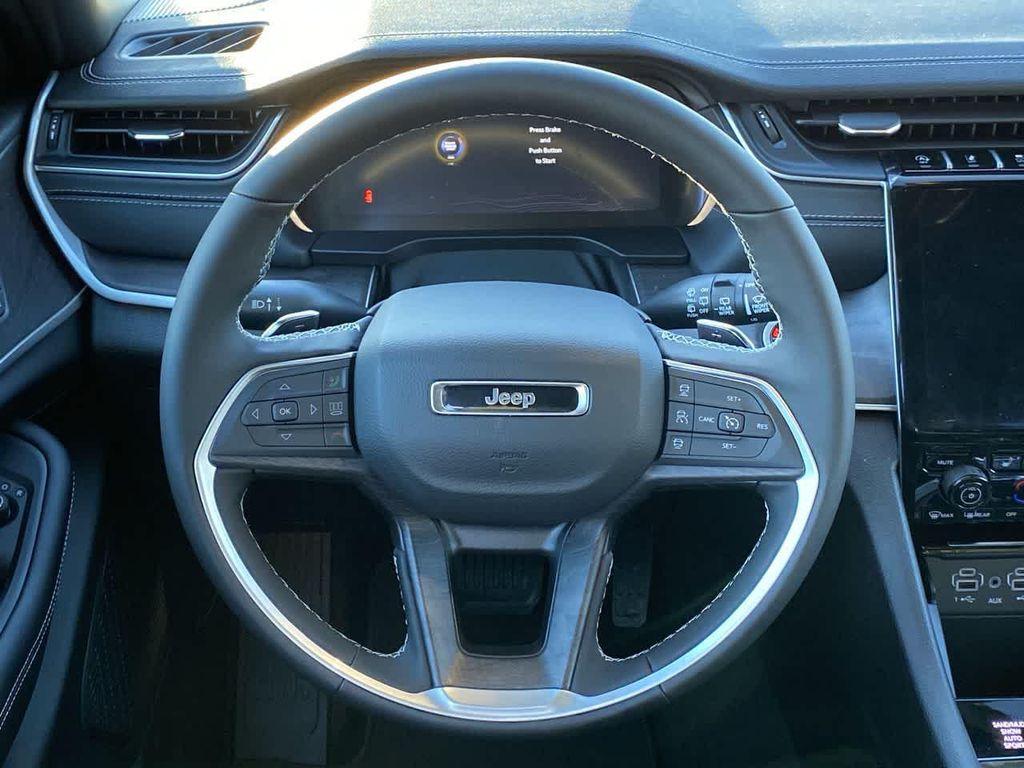 new 2025 Jeep Grand Cherokee L car, priced at $49,493