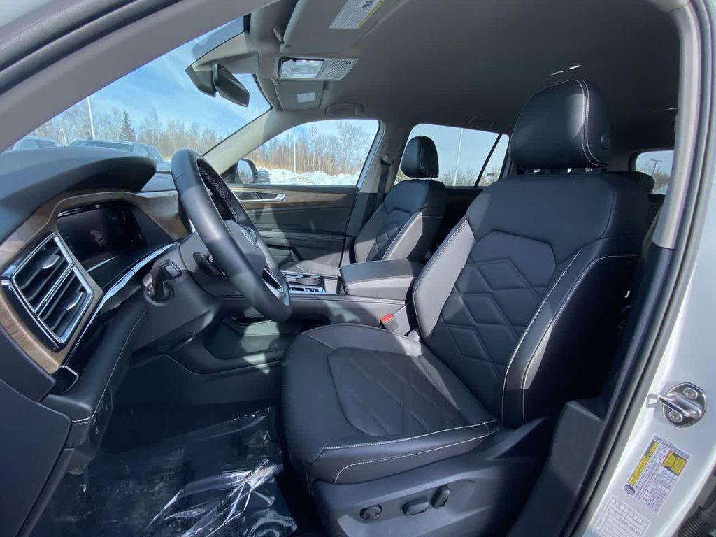 used 2025 Volkswagen Atlas car, priced at $35,490