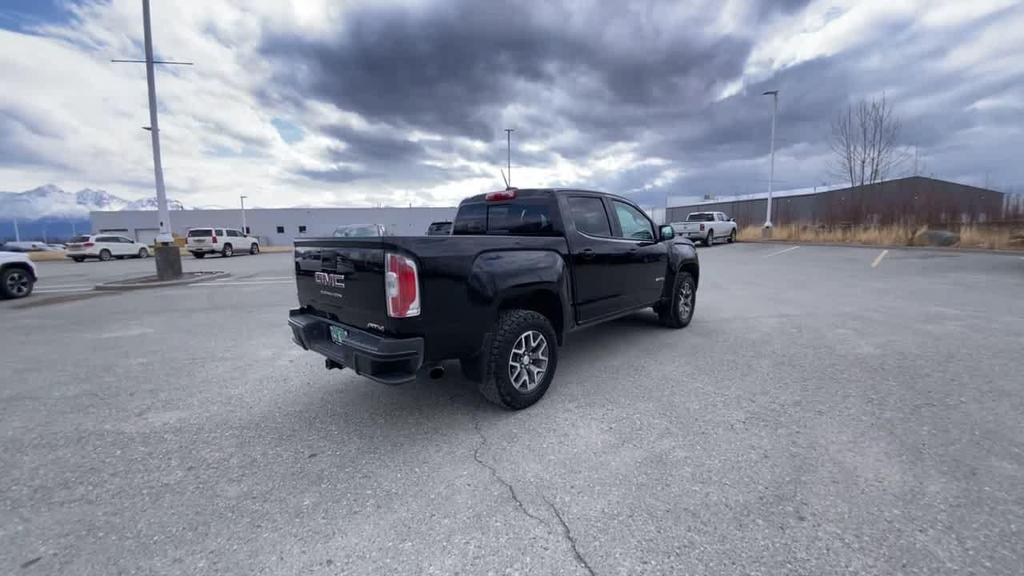 used 2021 GMC Canyon car, priced at $31,490