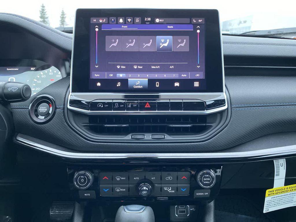 new 2026 Jeep Compass car, priced at $31,990