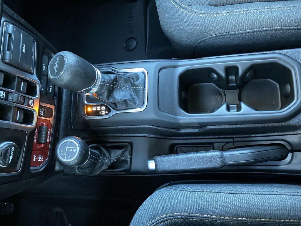 new 2026 Jeep Gladiator car, priced at $50,953