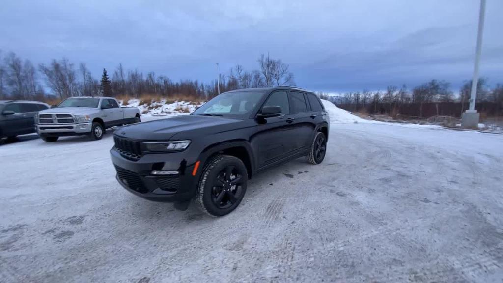 new 2025 Jeep Grand Cherokee car, priced at $52,833