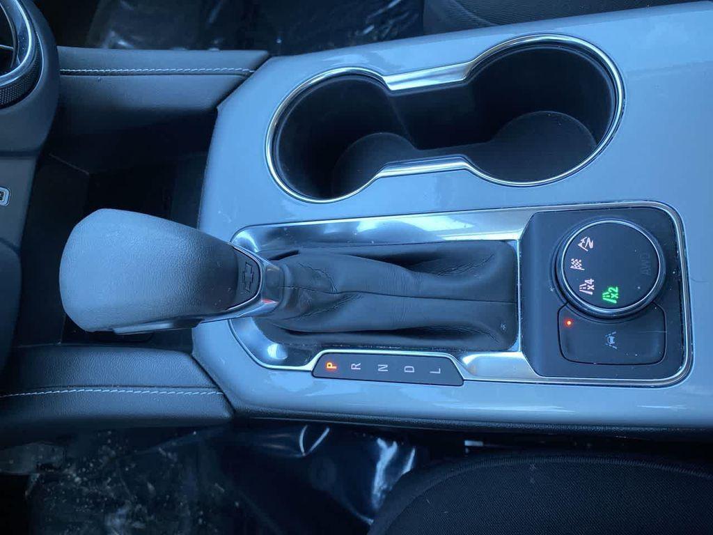 used 2025 Chevrolet Blazer car, priced at $28,490