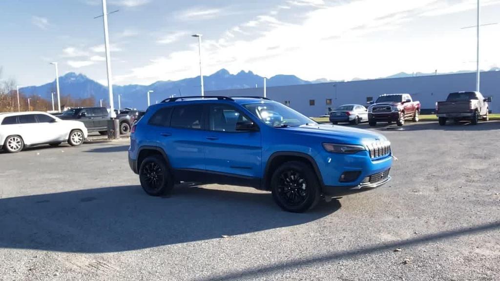 used 2023 Jeep Cherokee car, priced at $23,490