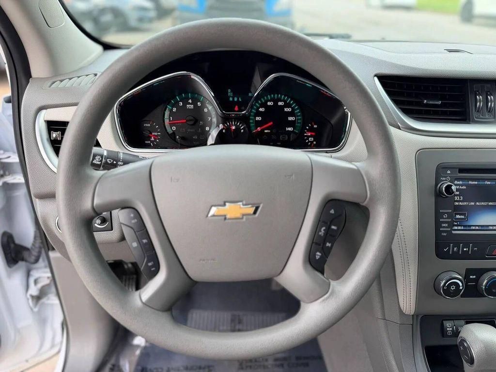 used 2016 Chevrolet Traverse car, priced at $9,495