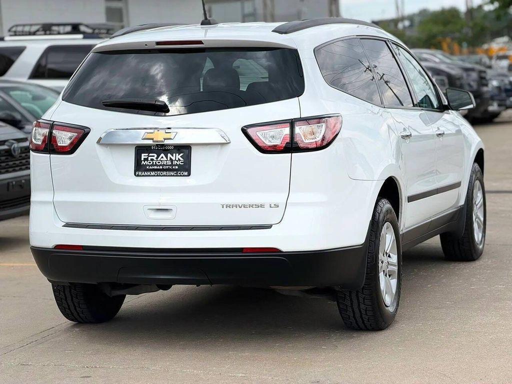 used 2016 Chevrolet Traverse car, priced at $9,495