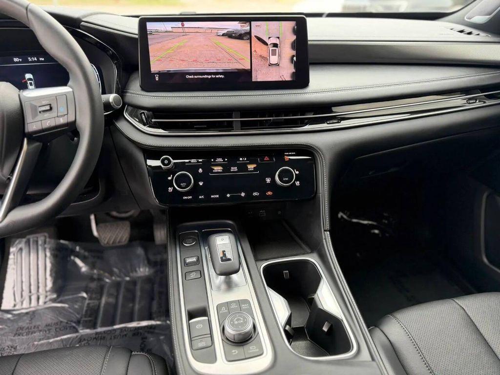 used 2025 INFINITI QX60 car, priced at $32,995