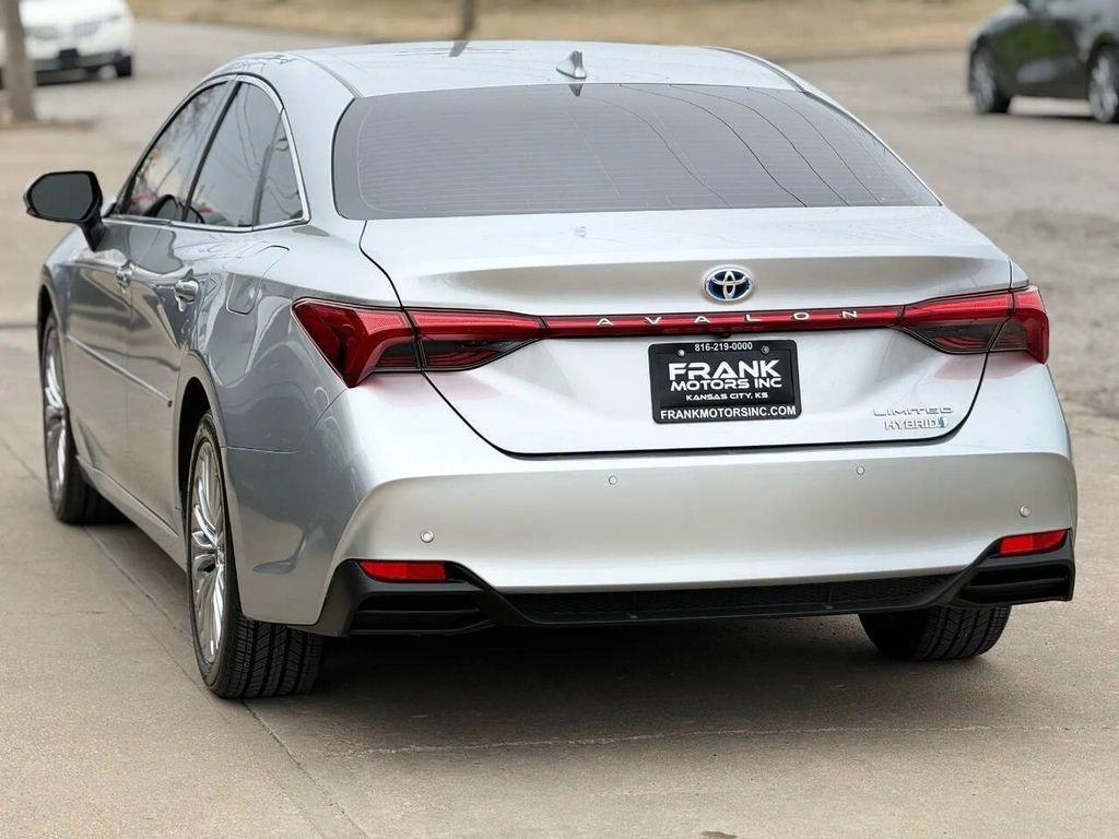 used 2019 Toyota Avalon Hybrid car, priced at $25,995