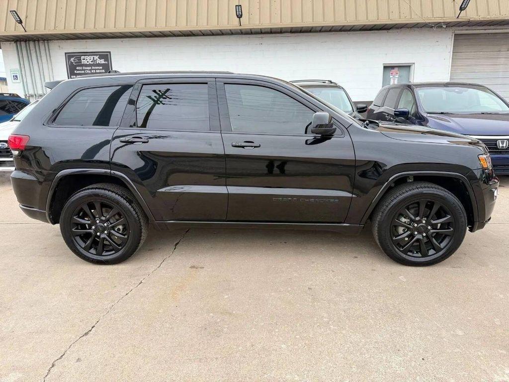 used 2020 Jeep Grand Cherokee car, priced at $17,995