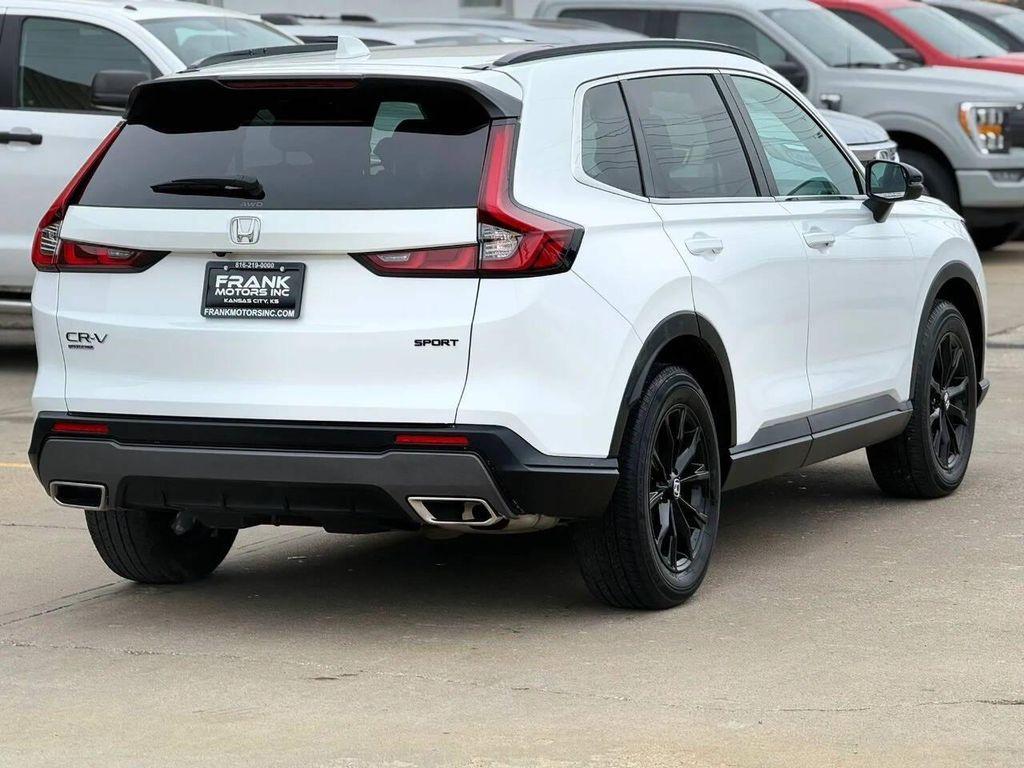 used 2025 Honda CR-V Hybrid car, priced at $29,995