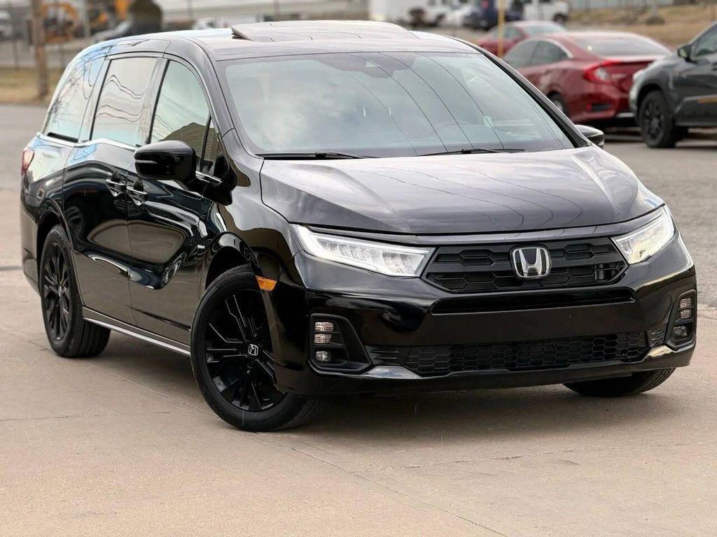 used 2025 Honda Odyssey car, priced at $31,995