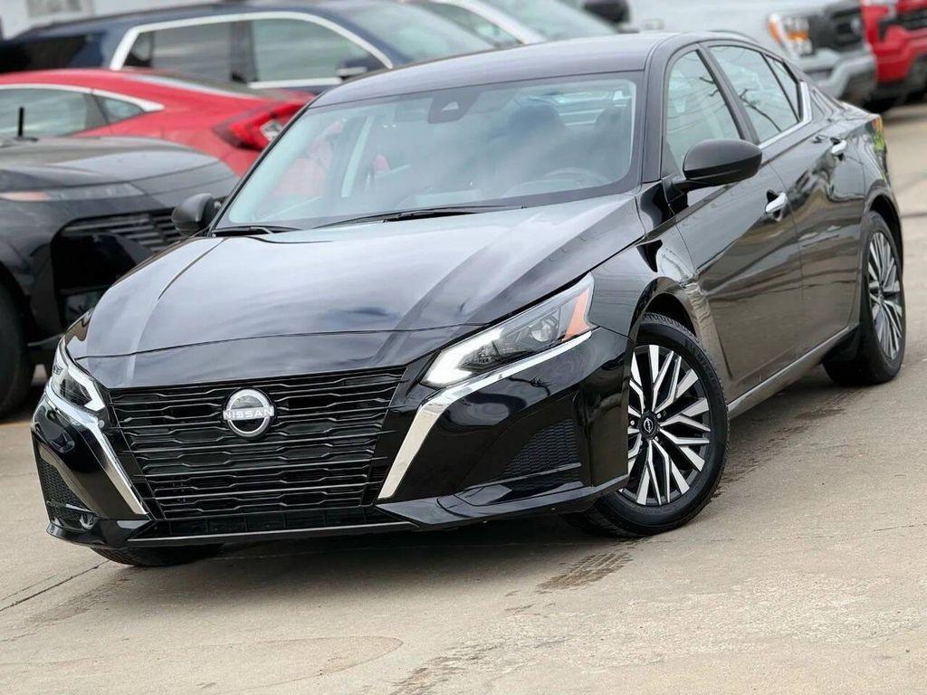 used 2024 Nissan Altima car, priced at $17,995