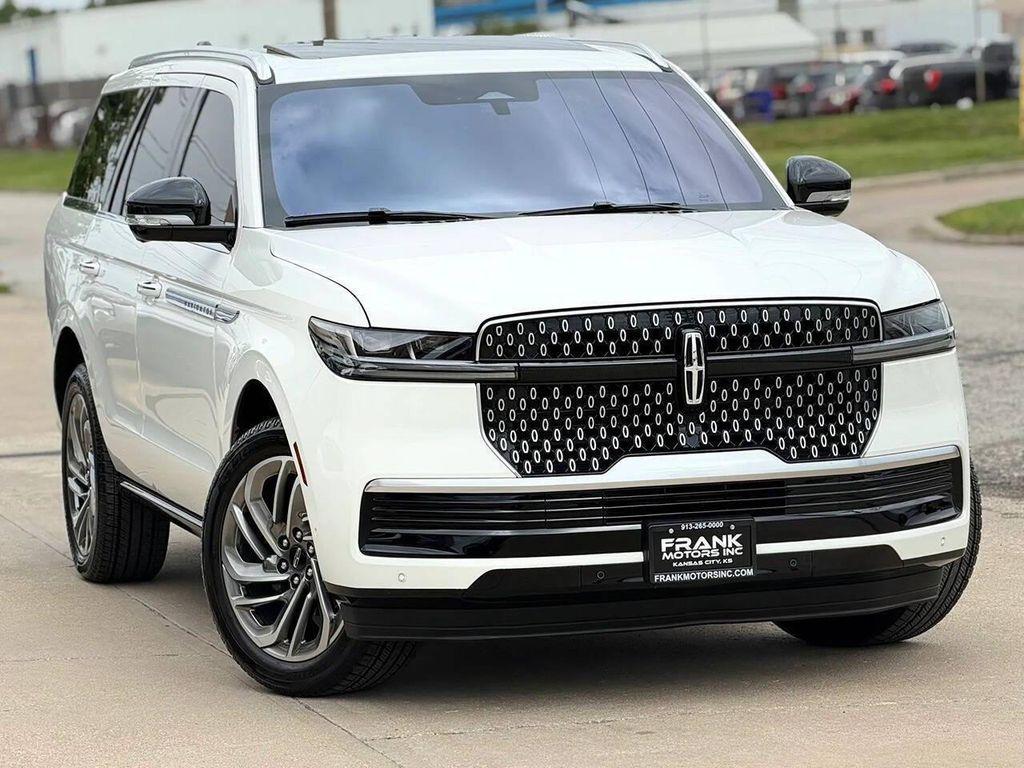 used 2025 Lincoln Navigator car, priced at $72,995