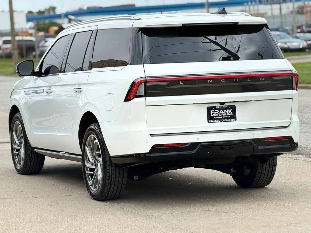 used 2025 Lincoln Navigator car, priced at $72,995