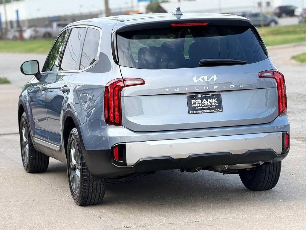used 2025 Kia Telluride car, priced at $28,294