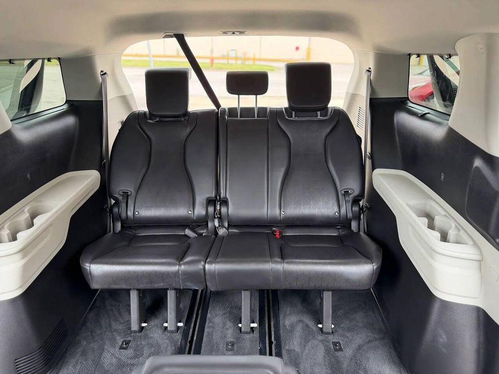 used 2024 Kia Carnival car, priced at $28,294