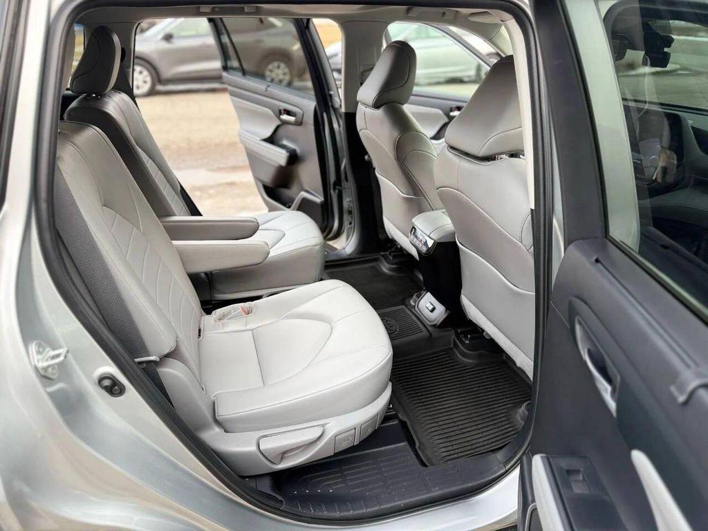 used 2022 Toyota Highlander car, priced at $36,995