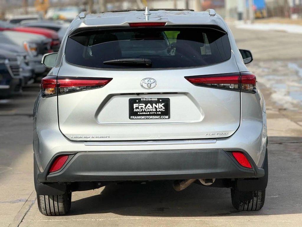 used 2022 Toyota Highlander car, priced at $36,995