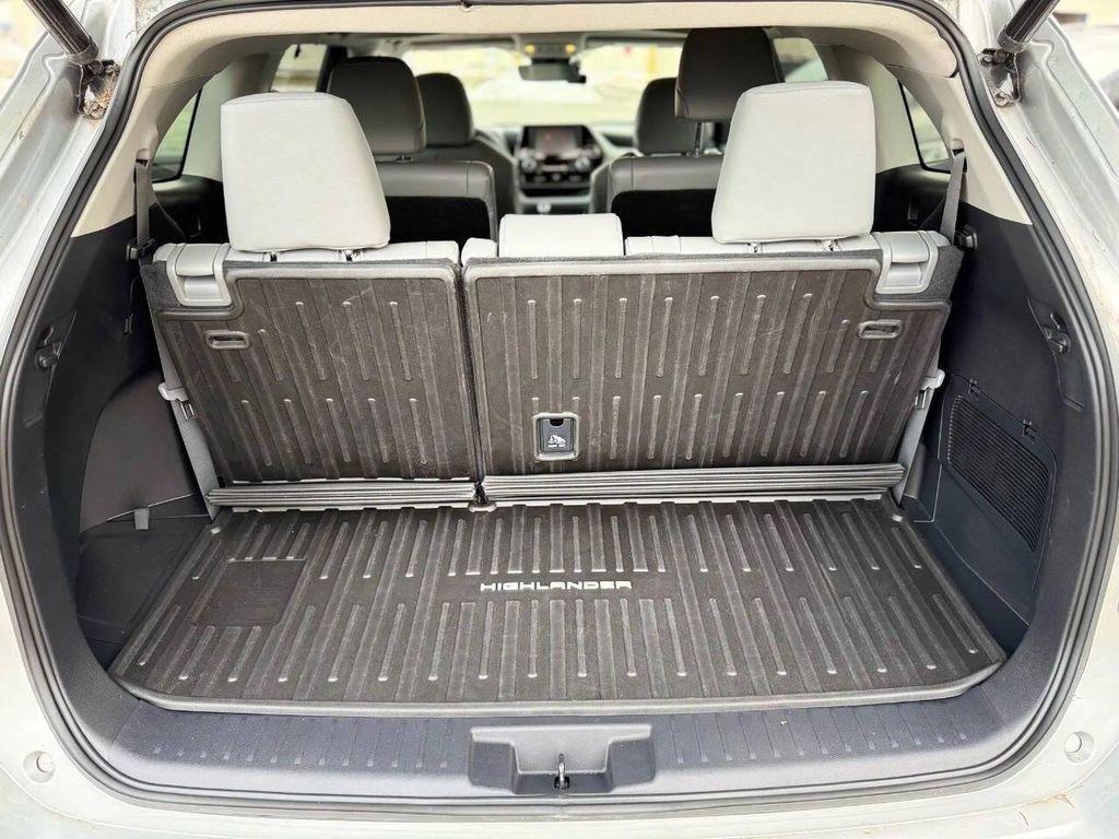 used 2022 Toyota Highlander car, priced at $36,995