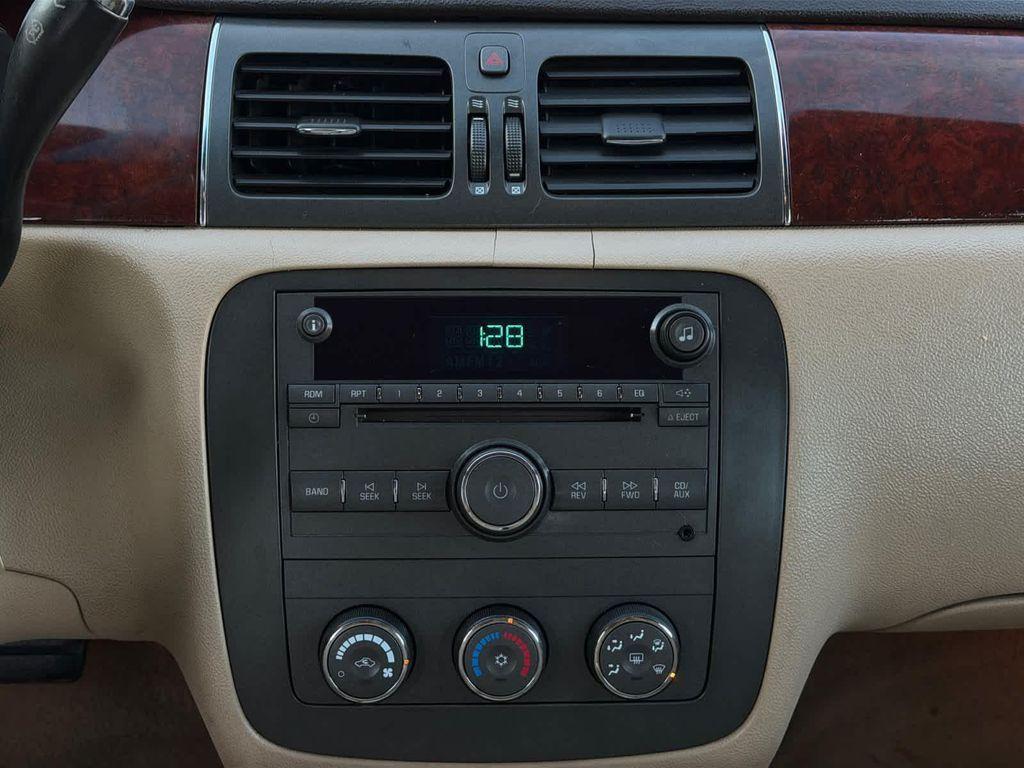 used 2007 Buick Lucerne car, priced at $5,999